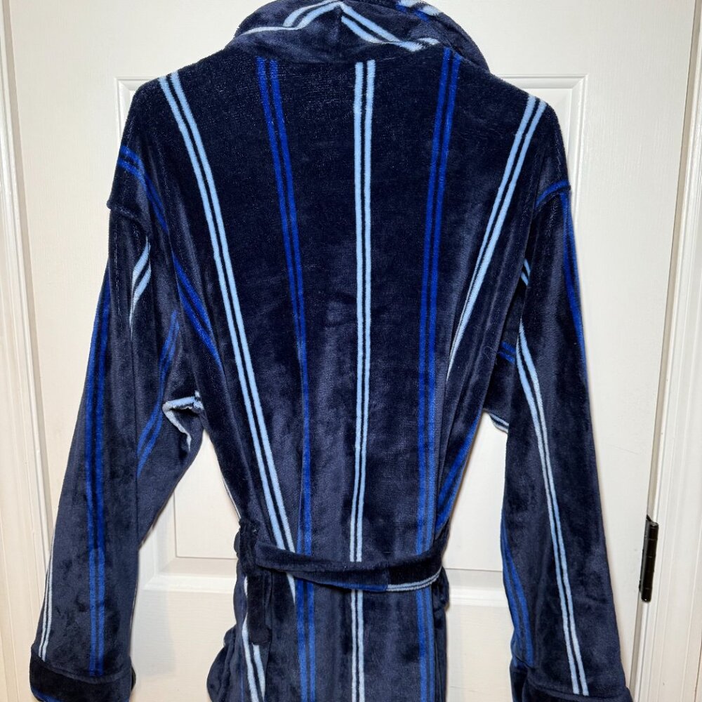 Joe Boxer Striped Robe - Picture 5 of 7